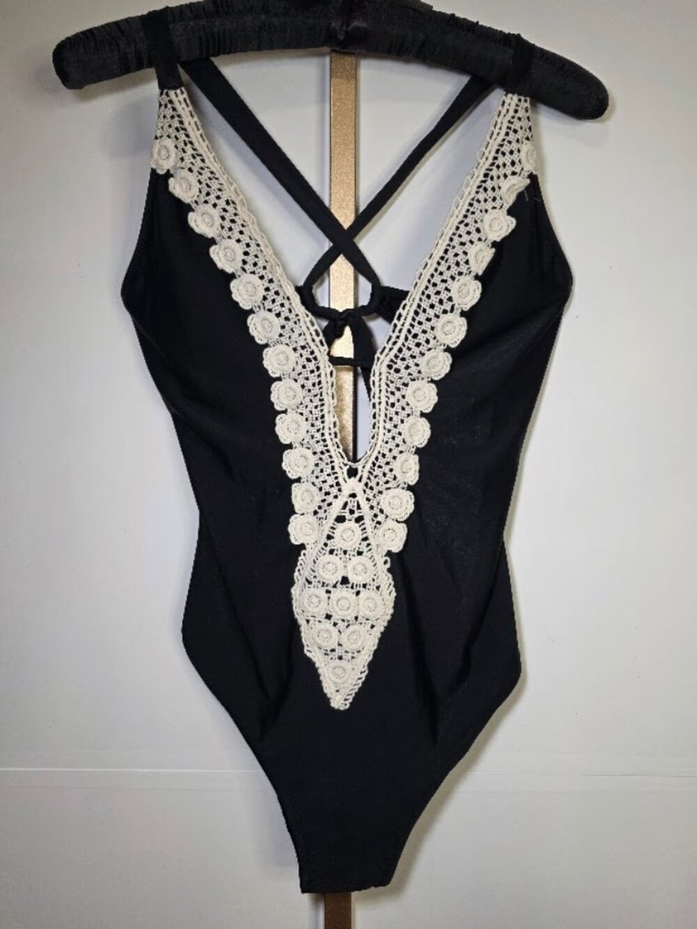 Kona Sol One-Piece Swimsuit with Deep V and Crochet Trim XL